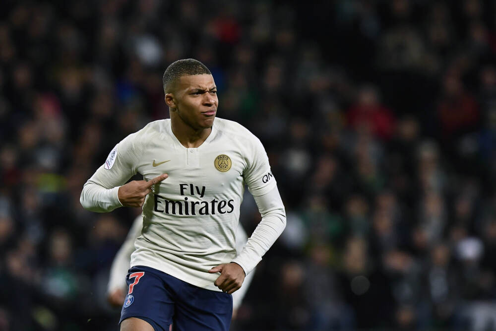 Passional Lover和蒂洛薇粉底液哪个好？多方面对比分析教你选！